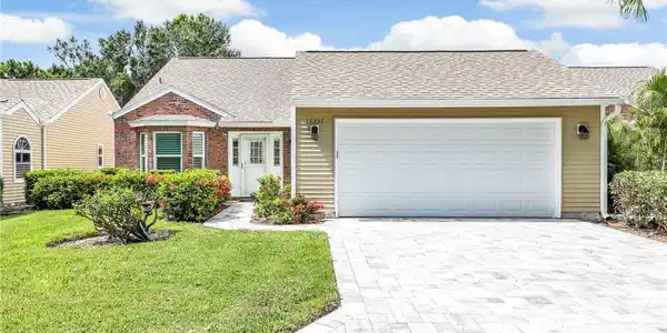 15337 Wimborne LN