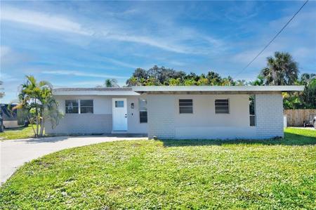 4630 Meridian CIR
