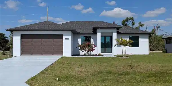 25284 Alicante DR