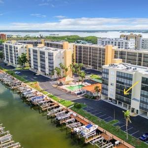 4491 Bay Beach LN