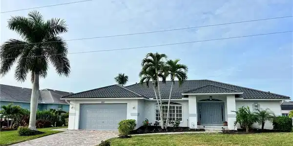 380 Marquesas CT