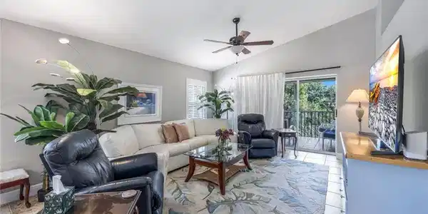 1000 Mainsail DR