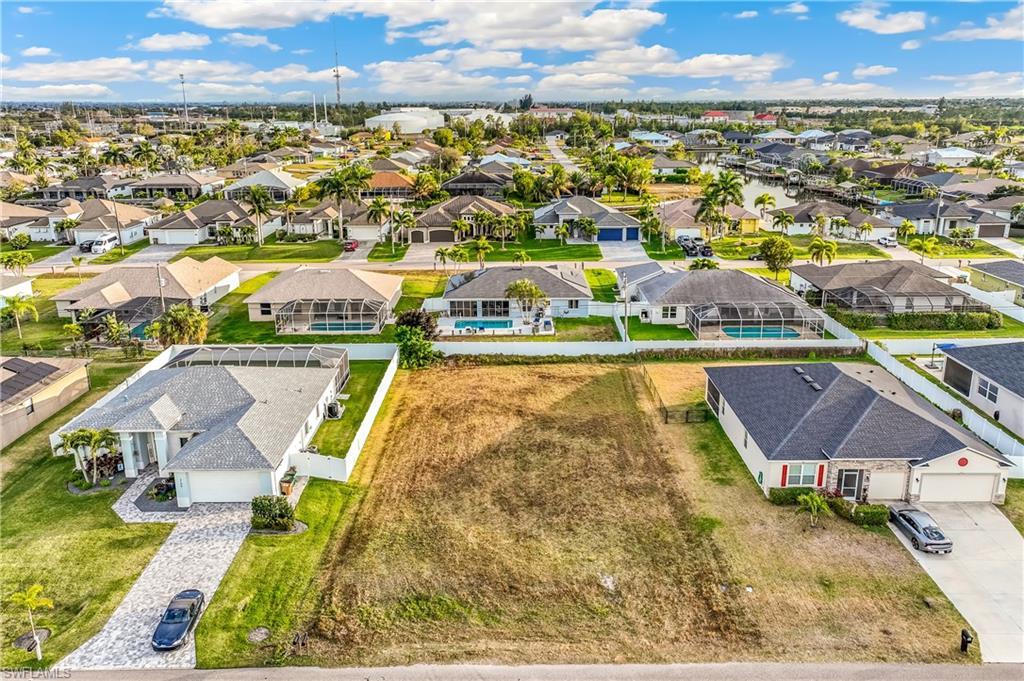 Image 4: Aerial view of residential area