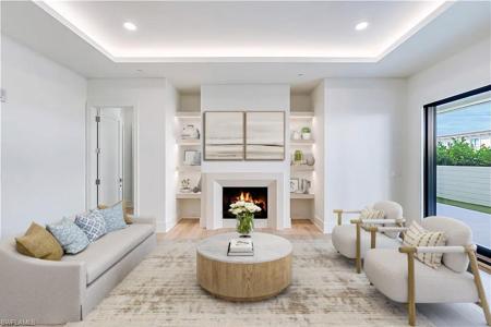 82 9TH ST S