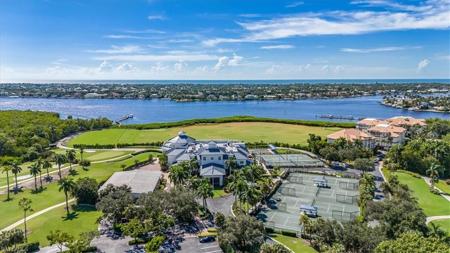 3868 CLIPPER COVE DR