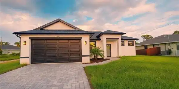5486 Riley LN