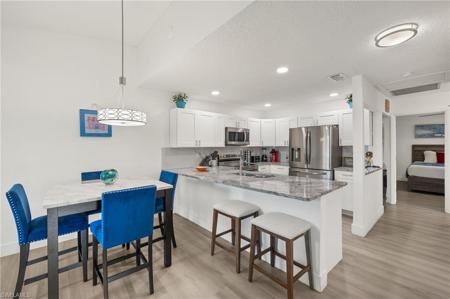 6326 Royal Woods DR