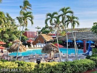 2555 TAMIAMi TR N