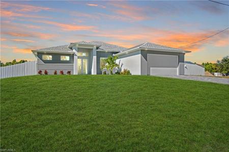 2717 NW 4th ST