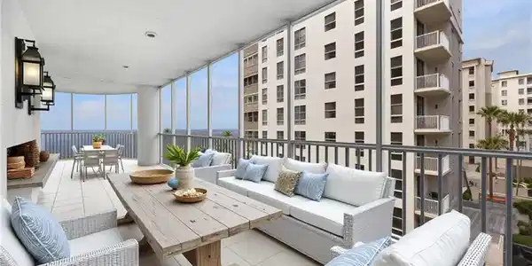 14250 Royal Harbour CT