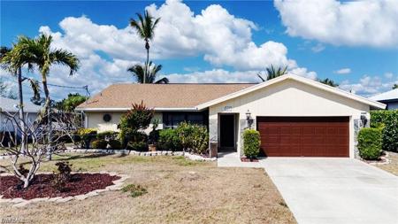 233 SW 42nd TER