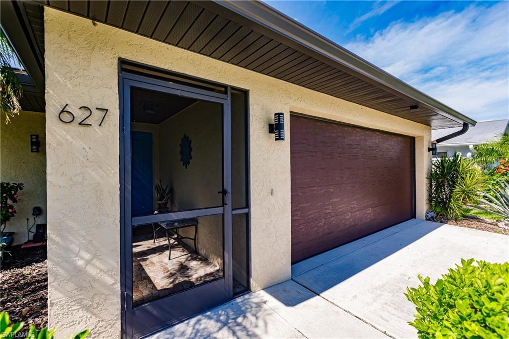 Image 4: View of screened in entry with double garage