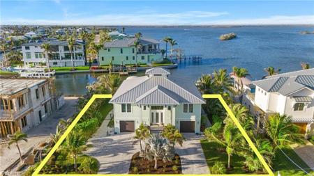 53 Fairview BLVD