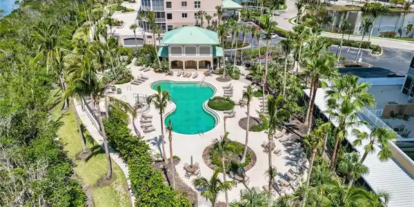 4182 Bay Beach LN