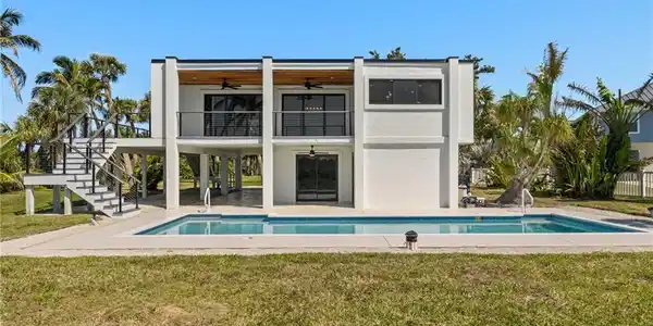 3702 Coquina DR