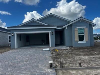 17371 Leaning Oak TRL