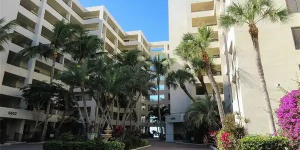 Image 4: View of apartment building / complex