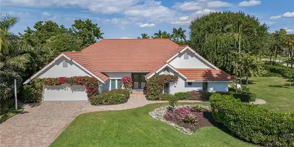 721 Turkey Oak LN