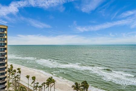 4005 Gulf Shore BLVD N