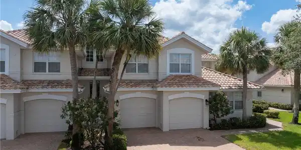 3471 Ballybridge CIR