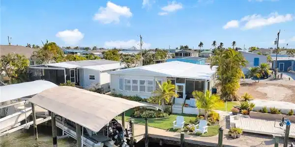 2971 Bounty LN