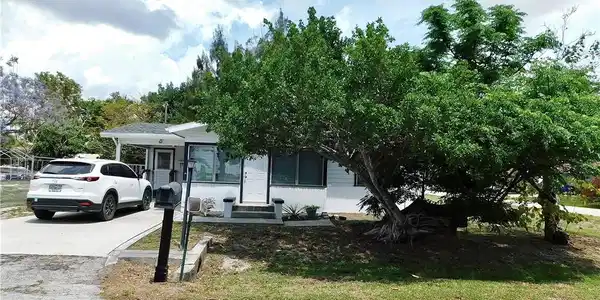 287 Poe AVE