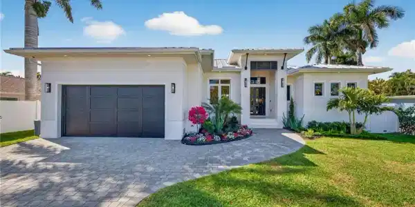 766 95th AVE N