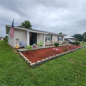 917 Iris DR