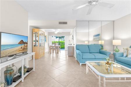 788 Park Shore DR
