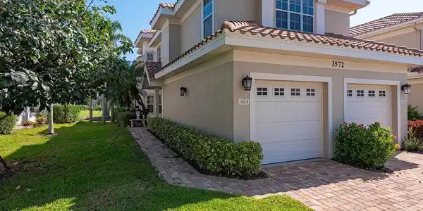 3572 Windjammer CIR