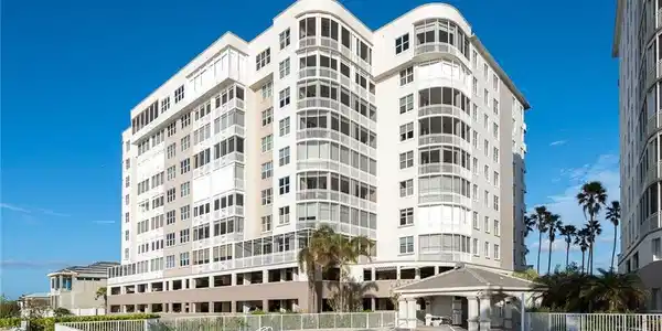 14200 Royal Harbour CT