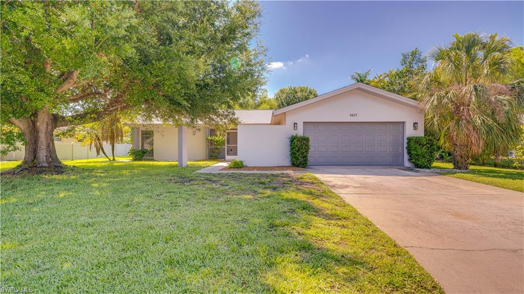 Image 2: Welcome Home! 5657 Eichen Dr. Fort Myers, FL 33919