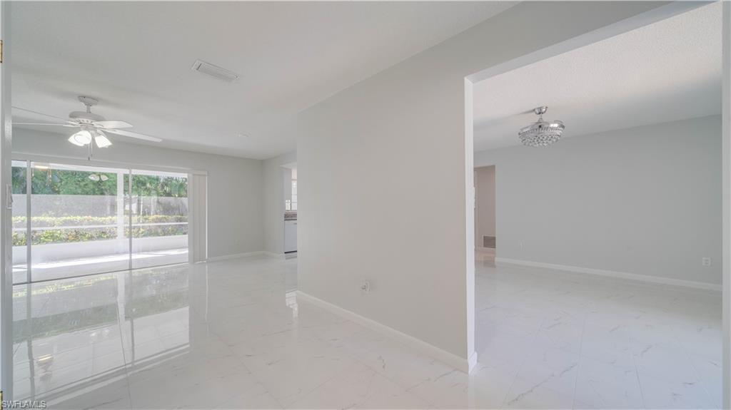 Image 4: Living Room