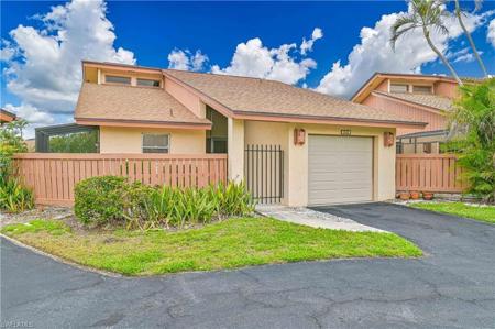 6449 Royal Woods DR