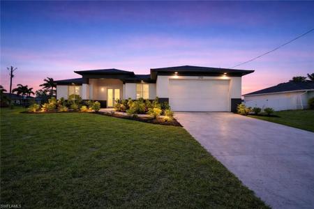 2700 NW 6th ST