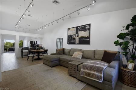 28871 Bermuda Lago CT