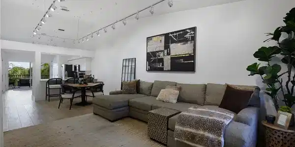 28871 Bermuda Lago CT