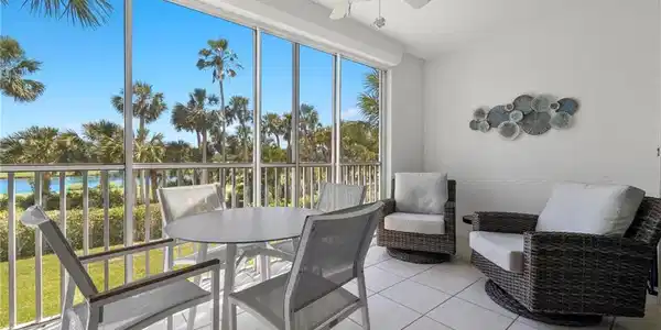 7655 Pebble Creek
