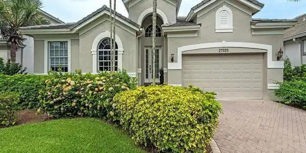 27025 Shell Ridge S