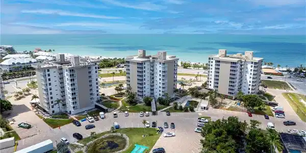 5800 Bonita Beach RD