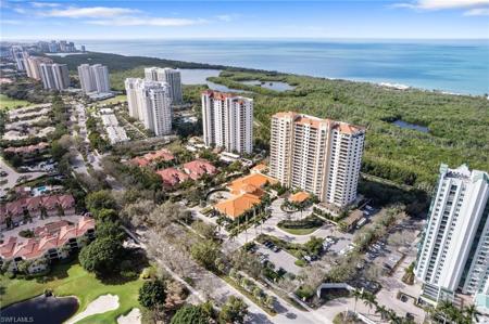 7425 Pelican Bay BLVD