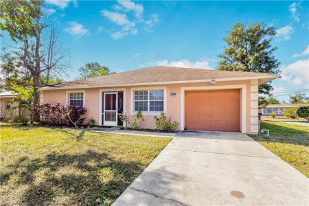 2301 Hibiscus RD