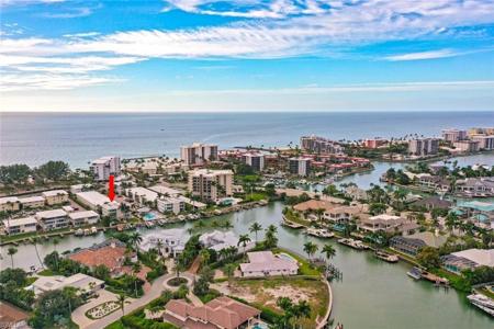 2100 Gulf Shore BLVD N