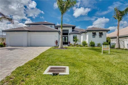 1732 SE 40th TER