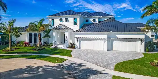 214 Rockhill CT