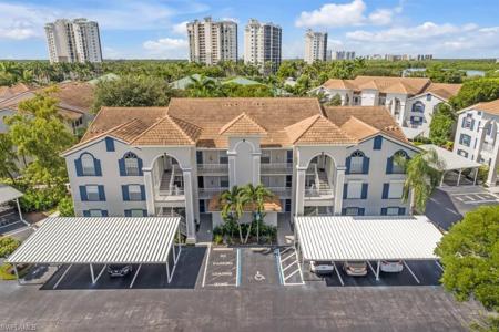 470 Bermuda Cove WAY