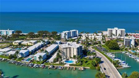 2150 Gulf Shore BLVD N