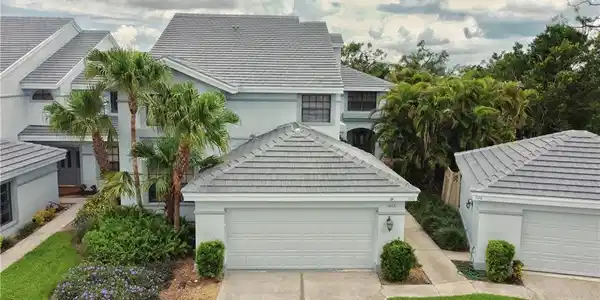 16431 Fairway Woods DR