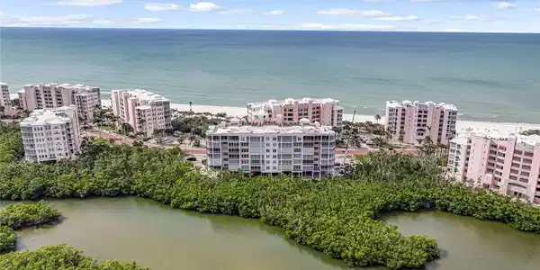 262 Barefoot Beach BLVD