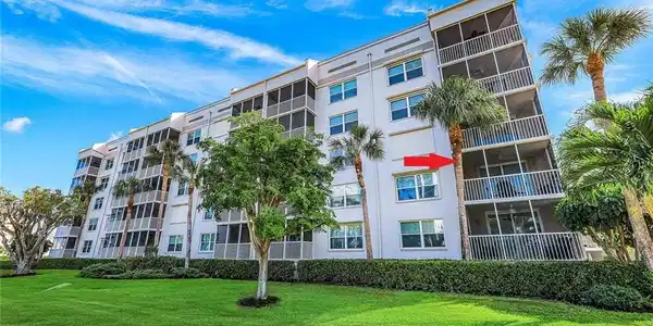 861 Collier BLVD S